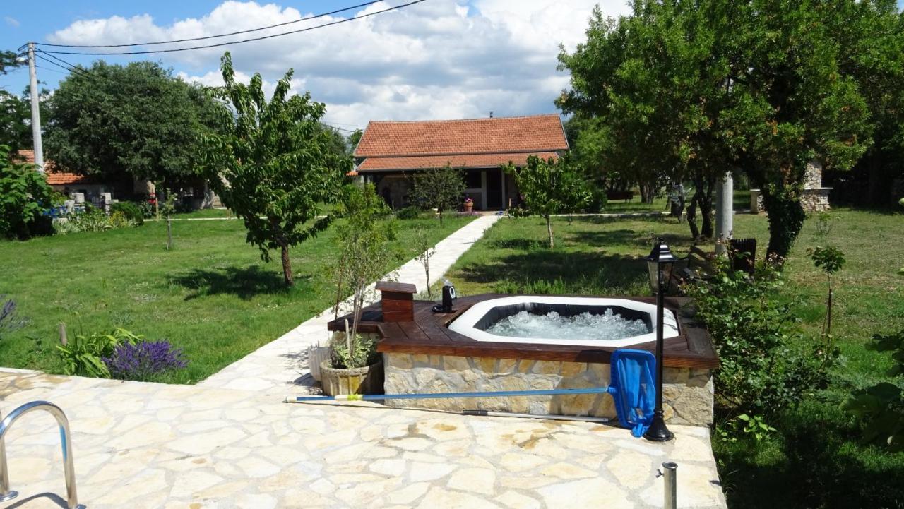 Villa Stone Medal Drniš Kültér fotó