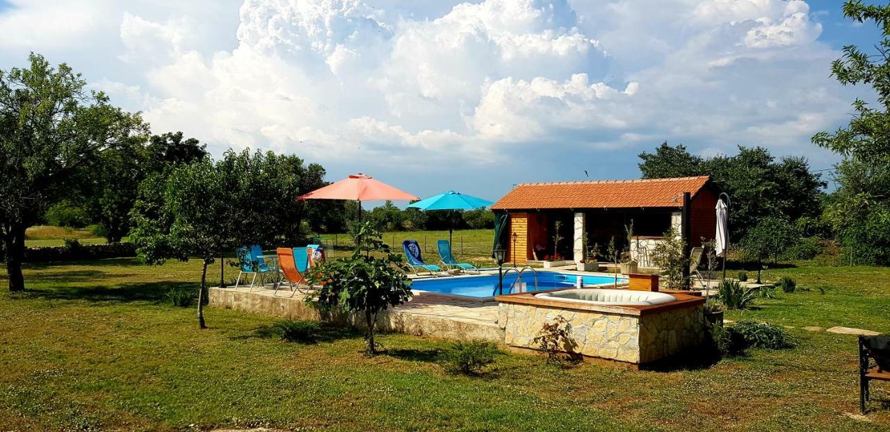 Villa Stone Medal Drniš Kültér fotó