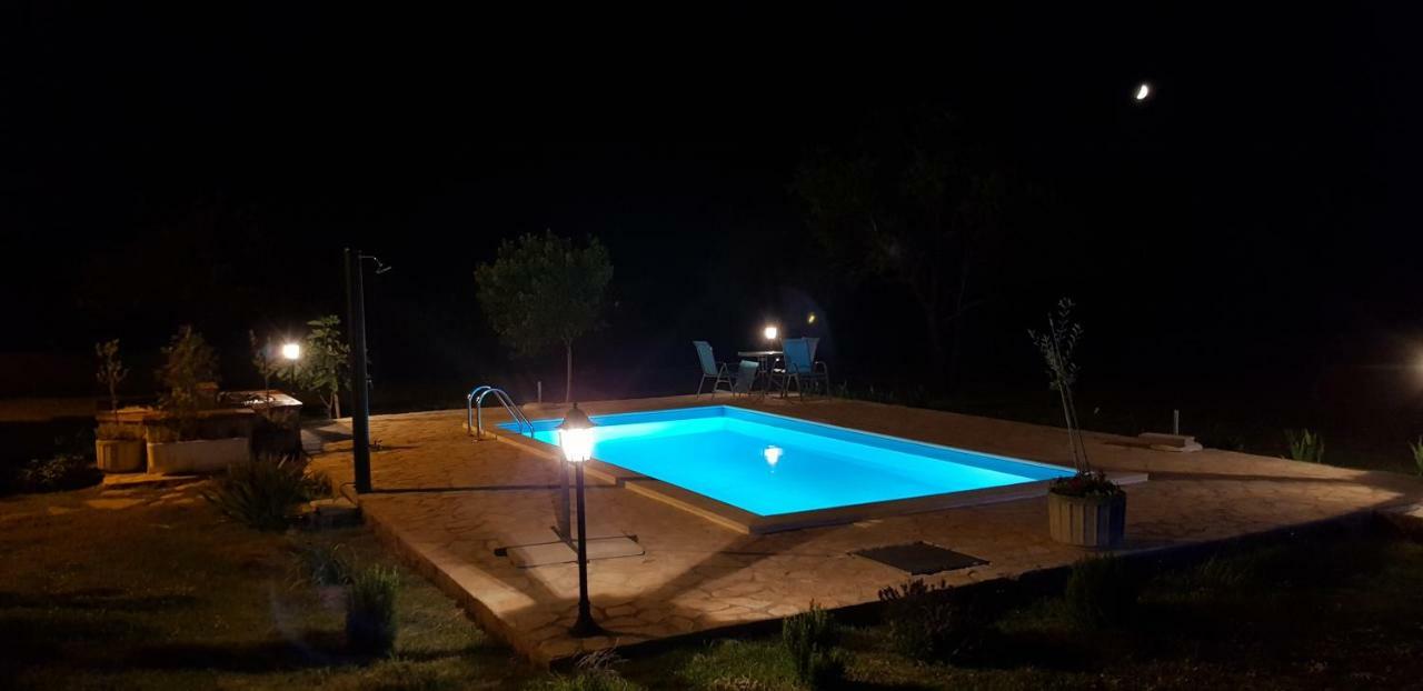 Villa Stone Medal Drniš Kültér fotó
